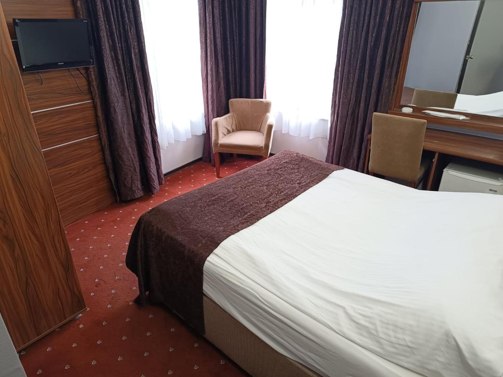 Pirotel Hotel Konya Buitenkant foto